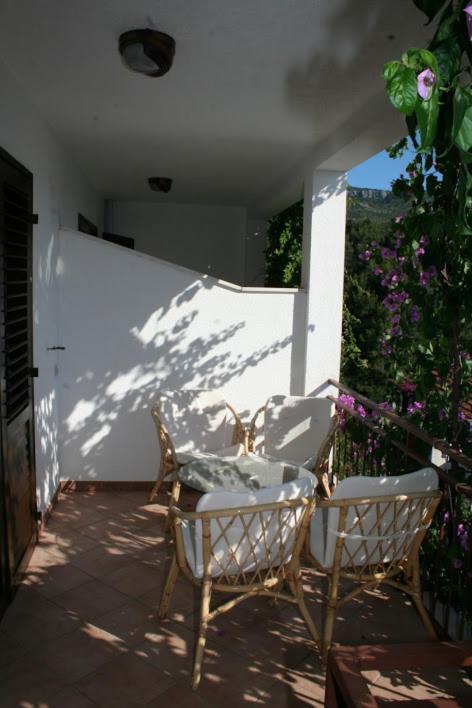 Apartmani Mladina Jelsa  Exterior foto